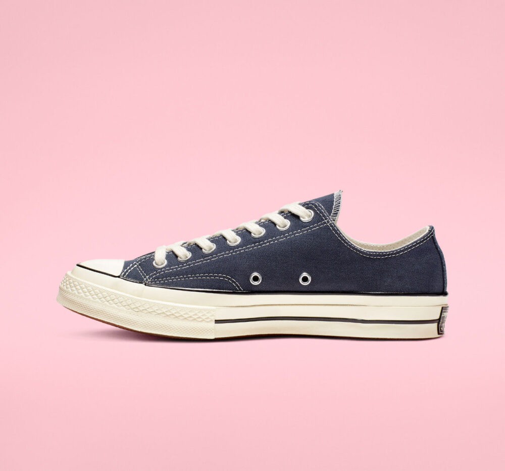 Chuck Taylor All Star Canvas and Jacquard UNISEX LOW TOP SHOE